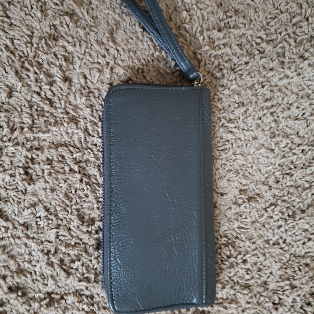Jessica Simpson Ladies wallet - Picture 3 of 7